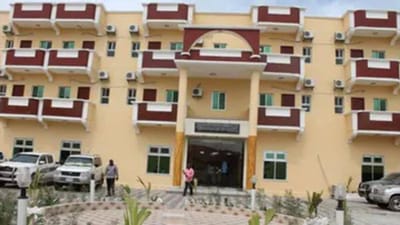 સોમાલિયામાં મુંબઈ જેવો હુમલો, 12ના મોત, આતંકીઓએ હોટેલ હયાત પર કબજો કર્યો