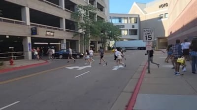 USA Shooting: મિનેસોટાના 'મોલ ઑફ અમેરિકા'માં જોરદાર ગોળીબાર થતા નાસભાગ મચી ગઇ