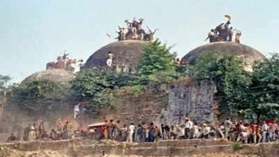 ગુજરાતના રમખાણને લગતા એક સિવાયના તમામ અને બાબરી ધ્વંસ સંબધિત કેસ સુપ્રીમ કોર્ટે બંધ કર્યા