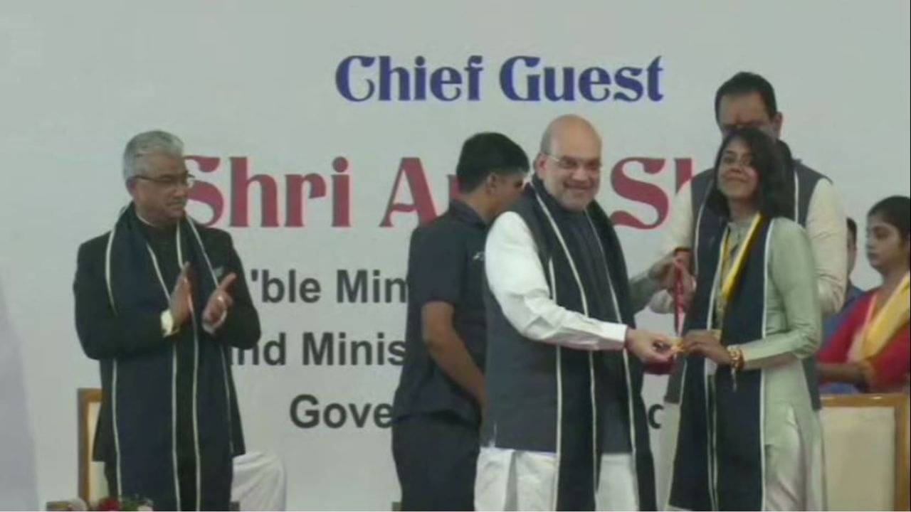 Gandhinagar: અમિત શાહે ફોરેન્સિક સાયન્સ યુનિવર્સિટીના નવા કેમ્પસનું કર્યુ ખાતમુહુર્ત, કહ્યુ- ફોરેન્સિક સાયન્સ ક્ષેત્રે ગુજરાત બનશે વિશ્વમાં નંબર વન