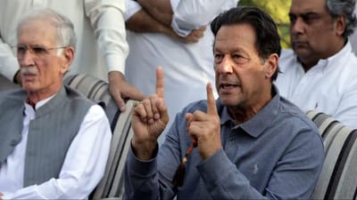 ઈમરાન ખાન પર ધરપકડની લટકતી તલવાર, ગેરકાયદે ફંડિંગ કેસમાં કાર્યવાહીની શક્યતા