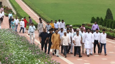 રાજઘાટ પર ગંગાજળ છાંટીશું, કેજરીવાલે સમાધિને કરી અપવિત્ર: ભાજપ