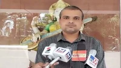 MS યુનિવર્સિટીના પ્રોફેસર નિકુલ પટેલના રાજીનામાની માગ, વિદ્યાર્થી વિકાસ સંઘે એક્ઝામિનેશન સેક્શનમાંથી સસ્પેન્ડ કરવાની કરી માગ