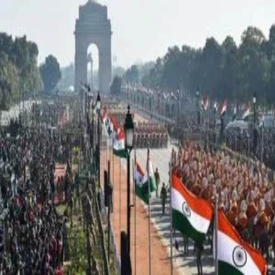 पहला स्वतंत्रता दिवस ही ऐसा मौका था जब पीएम ने झंडा नहीं फहराया, दरअसल नेहरू ने झंडा फहराया था, लेकिन उन्होंने तब तक पीएम पद की शपथ नहीं ली थी।