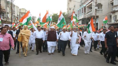 Porbandar: મહાત્મા ગાંધીની ભૂમિ પર સીએમ ભૂપેન્દ્ર પટેલની ઉપસ્થિતિમાં નીકળી ભવ્ય તિરંગાયાત્રા