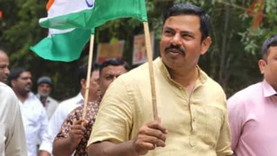 હૈદરાબાદ: વિવાદાસ્પદ નિવેદનને લઈને બીજેપી ધારાસભ્ય રાજા સિંહ વિરુદ્ધ ભારે વિરોધ, ધરપકડની માગ