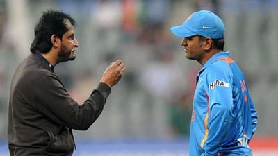 ટેસ્ટ મેચમાં માથામાં બાઉન્સર વાગતા બેભાન ખેલાડી ક્રિઝ થી સીધો હોસ્પિટલ પહોંચ્યો, એડિલેડ ટેસ્ટમાં 174 રન ફટકારીને બદલો લીધો-Video