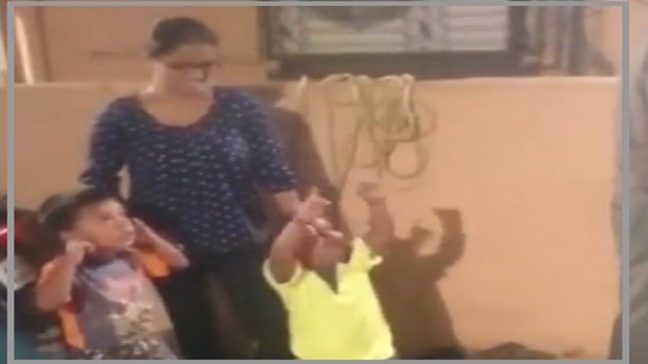 Viral Video:  ગોવિંદા આલા રે આલા ગીત પર નાના બાળકે લગાવ્યા ઠુમકા , વિડિયો જોઈને મન ખુશ થઈ જશે