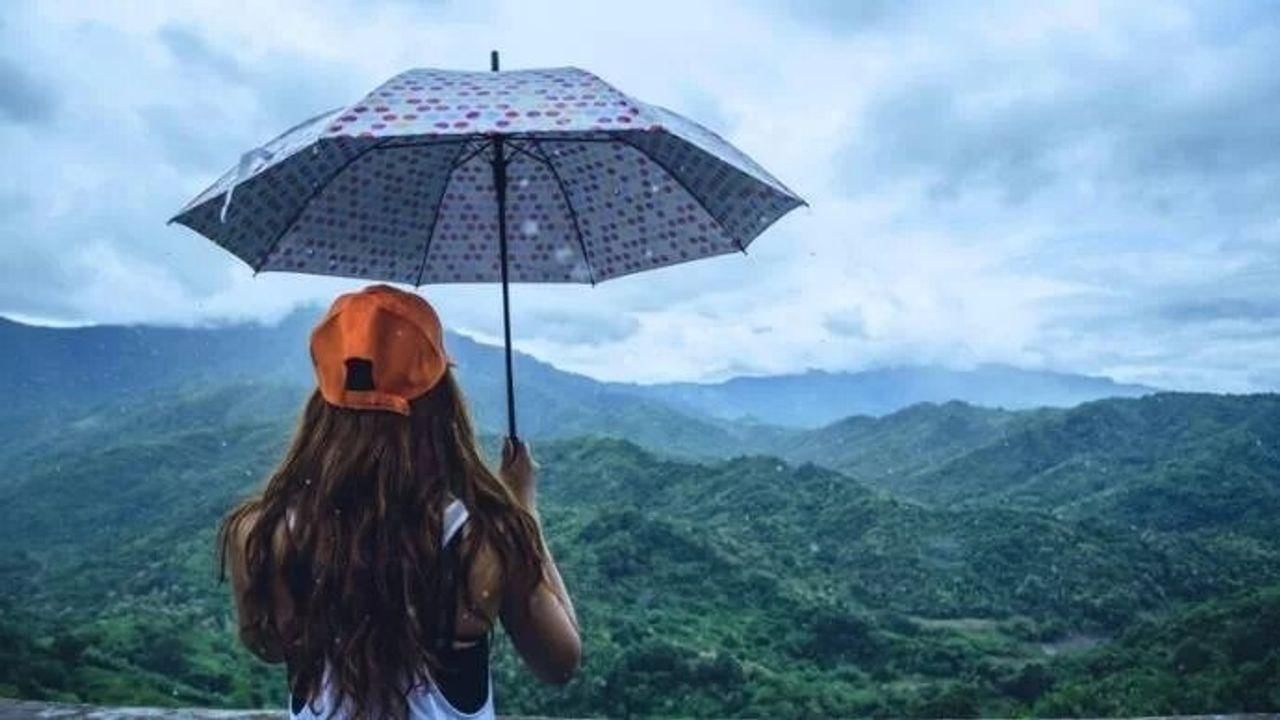 Monsoon Tourist Destinations: ચોમાસામાં ફરવાનો બનાવી રહ્યા છો પ્લાન તો આ જગ્યાઓ લિસ્ટમાં જરૂર કરો સામેલ