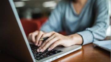 મૂનલાઈટિંગ પર ઈન્ડસ્ટ્રીમાં થઈ હતી ચર્ચા, જાણો તેનો અર્થ શું છે