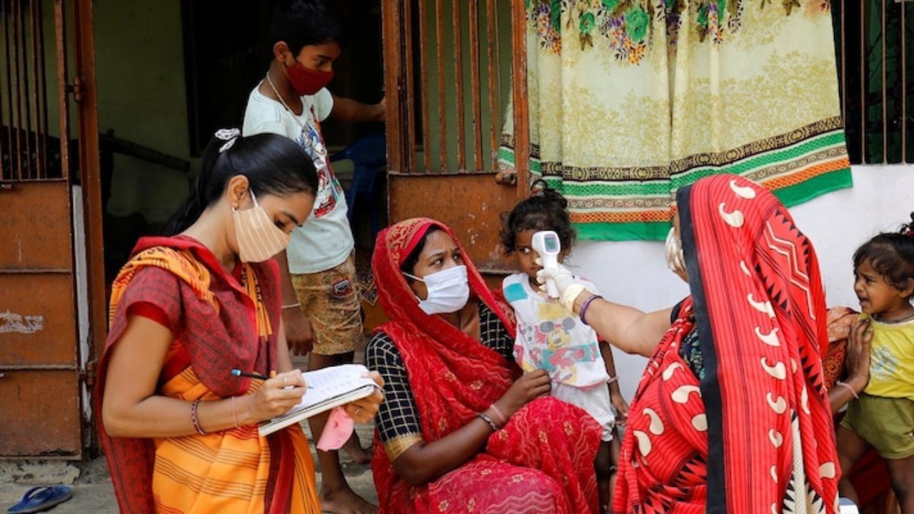 ગુજરાત સરકારનો મહત્વનો નિર્ણય,આરોગ્યકર્મીઓના પગારમાં માસિક ચાર હજારનો વધારો કર્યો