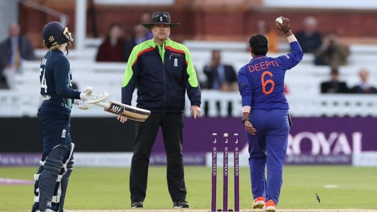 IND vs ENG: દિપ્તી શર્માની ચપળતા સામે ઈંગ્લીશ ક્રિકેટરો ઉકળ્યા, કારમી હાર બાદ બ્રોડ-એન્ડરસન રોવા-કૂટવા લાગ્યા