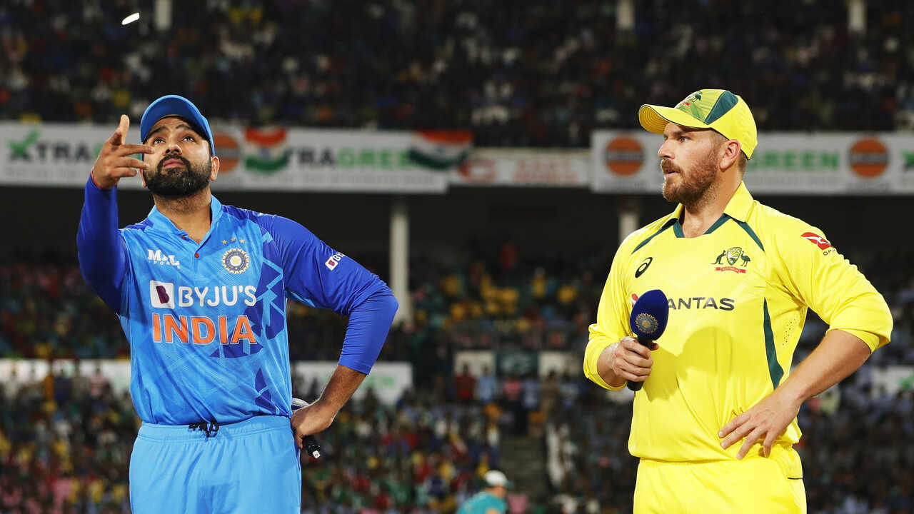 India vs Australia 3rd T20 Playing 11: ભારતે જીત્યો ટોસ, ઓસ્ટ્રેલિયા પ્રથમ બેટીંગ કરશે, ઋષભ પંત બહાર, ભૂવનેશ્વર પરત ફર્યો