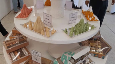 Ahmedabad: ગણેશોત્સવમાં બજારમાં વેરાયટીવાળા મોદકની ધૂમ, જોતા જ મોઢામાં આવી જશે પાણી, જુઓ VIDEO