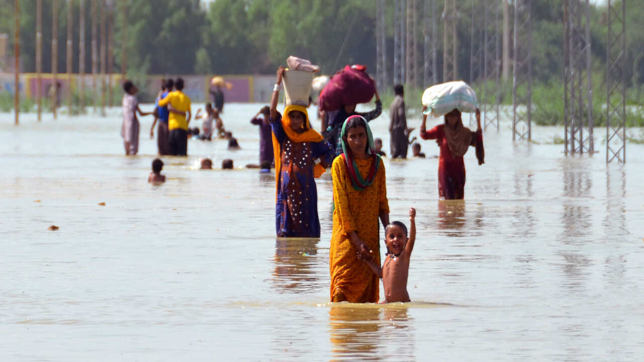 Pakistan : પૂરને કારણે પાકિસ્તાનની સ્થિતિ વણસી,અત્યાર સુધીમાં 1300  લોકોએ જીવ ગુમાવ્યો