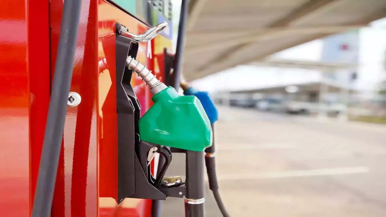 Petrol Diesel Price Today : વૈશ્વિક બજારમાં ક્રૂડની કિંમતમાં ઘટાડો થયો, શું તમારા વાહનનું ઈંધણ સસ્તું થયું?