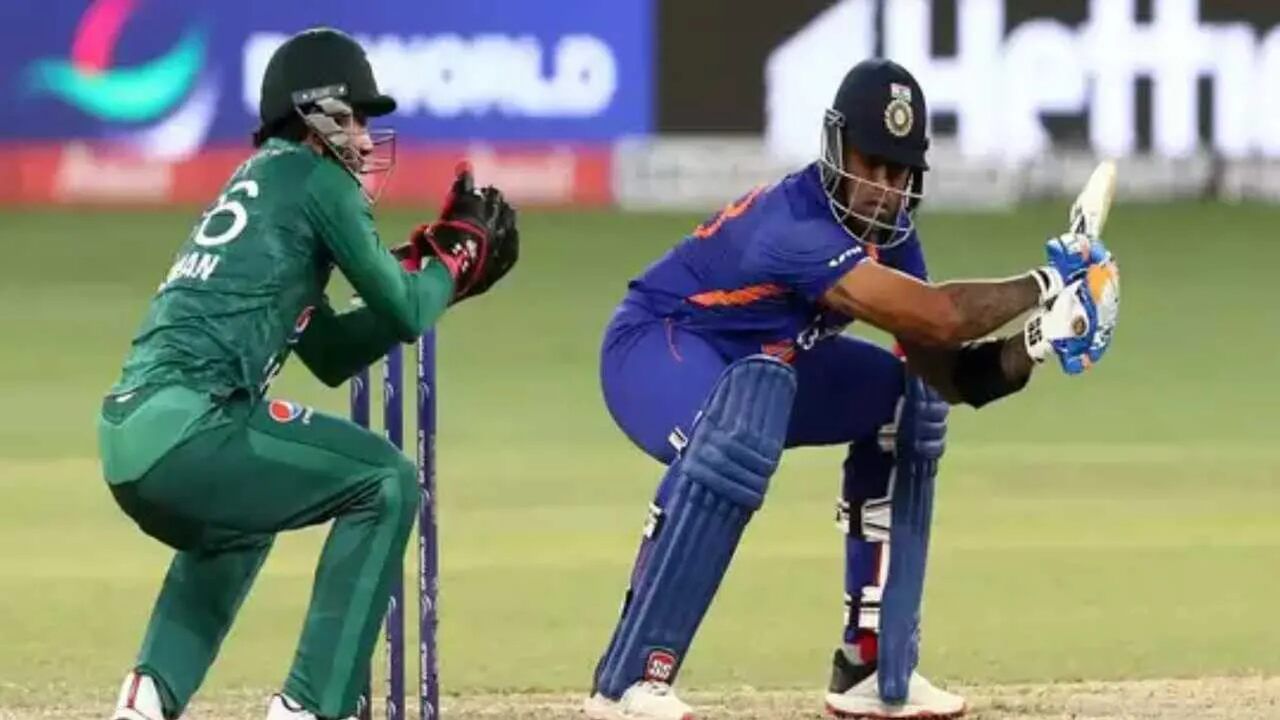 ICC T20 Rankings: પાકિસ્તાનનો રિઝવાન નંબર વન, સૂર્યકુમાર યાદવને મોટું નુકસાન થયું