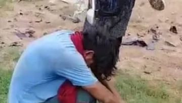 वायरल वीडियो : 25 सेकेंड में लगी 50 चप्पलें, इस लड़की ने चख ली छेड़खानी करने वालों को मेथी