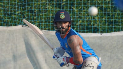 Asia Cup 2022: વિરાટ કોહલી પાકિસ્તાન સામેની ટક્કર પહેલા 'અલગ' જોવા મળ્યો, ખાસ તાલીમ મેળવી-Video