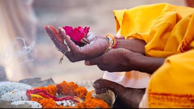 Pitru paksha 2022: શ્રદ્ધાથી કરો પિતૃઓનું શ્રાદ્ધ પિતૃ ઋણ ઉતરશે અને મળશે પિતૃ આશીર્વાદ