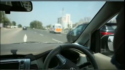 Ahmedabad: વડાપ્રધાન નરેન્દ્ર મોદીના કાફલાને રોકી એમ્બ્યુલન્સને રસ્તો આપવામાં આવ્યો, માનવતાનું ઉમદા ઉદાહરણ પુરુ પાડ્યું