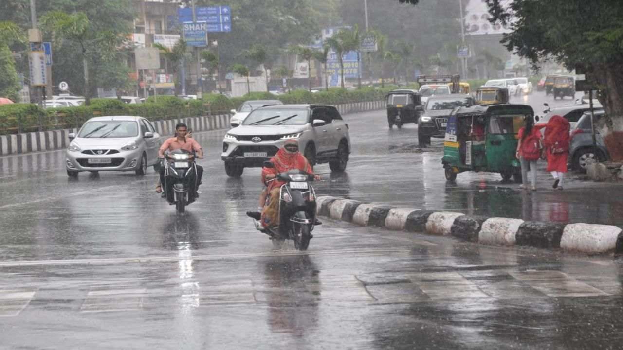 Surat : આજથી ચાર દિવસ માટે વરસાદને લઈને ઓરેન્જ એલર્ટ, પડી શકે છે મધ્યમથી ભારે વરસાદ