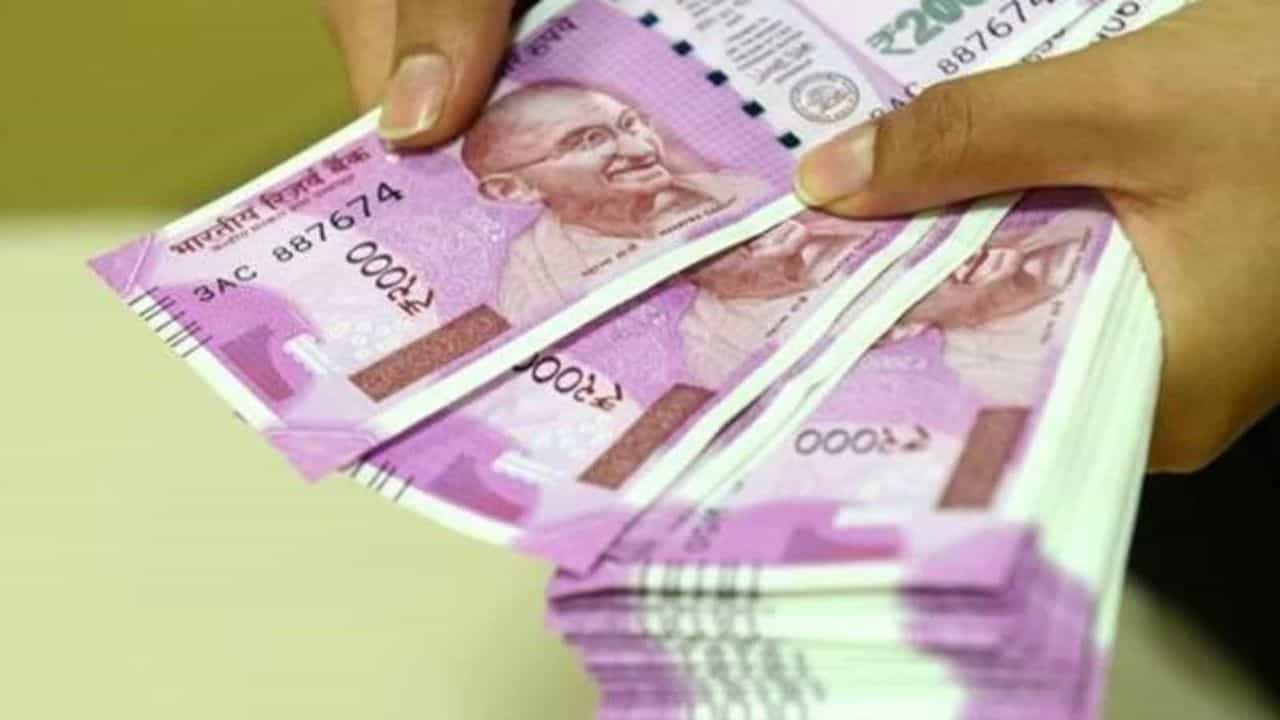 આ કંપનીના શેરહોલ્ડર થયા માલામાલ, ₹ 90નો એક શેર વધીને પહોંચ્યો ₹3324