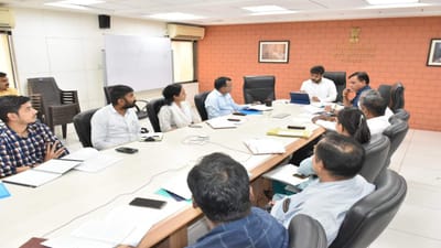 Mehsana: જિલ્લા કલેક્ટર ઉદિત અગ્રવાલની અધ્યક્ષતામાં ચૂંટણીના નોડલ અધિકારીઓની યોજાઈ સંકલન બેઠક, એક્શન મોડમાં આવી જવા સૂચના