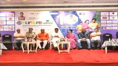 Vadodara: માંઝલપુરના ધારાસભ્ય યોગેશ પટેલે નવરાત્રીનો સમય વધારવા ગૃહ મંત્રીને કરી રજૂઆત Vadodara: માંઝલપુરના ધારાસભ્ય યોગેશ પટેલે નવરાત્રીનો સમય વધારવા ગૃહ મંત્રીને કરી રજૂઆત