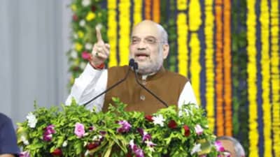 પહેલા યુવાનો પથ્થરમારો કરતા હતા, પરંતુ હવે તેઓ વિકાસની યોજનાઓમાં જોડાઈ રહ્યા છે, કેન્દ્રીય મંત્રી અમિત શાહનું નિવેદન