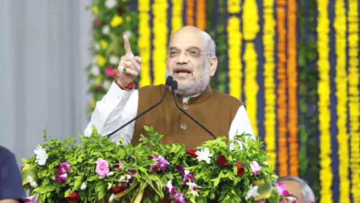 'પહેલા યુવાનો પથ્થરમારો કરતા હતા, પરંતુ હવે તેઓ વિકાસની યોજનાઓમાં જોડાઈ રહ્યા છે', કેન્દ્રીય મંત્રી અમિત શાહનું નિવેદન