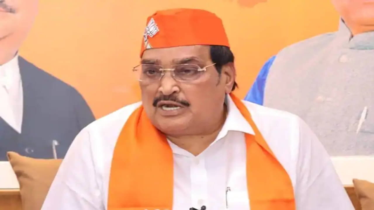 Surat : ‘ચૂંટણીમાં ભાજપ એક નવો રેકોર્ડ બનાવશે’,નવા વર્ષે ભાજપ પ્રદેશ પ્રમુખ સી.આર.પાટીલનો હૂંકાર