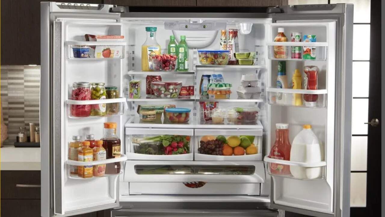 1 સ્ટાર એટલે નીચા સ્તરનું રેટિંગ. રેફ્રિજરેટર્સ પર સ્ટાર સ્ટીકરનો અર્થ છે કે તે ઉપકરણ એક વર્ષમાં 487 kWh વીજળી વાપરે છે. સ્ટાર રેટિંગવાળા રેફ્રિજરેટર્સ બજારમાં સસ્તા છે, પરંતુ ભવિષ્યમાં મોંઘા પડી શકે.