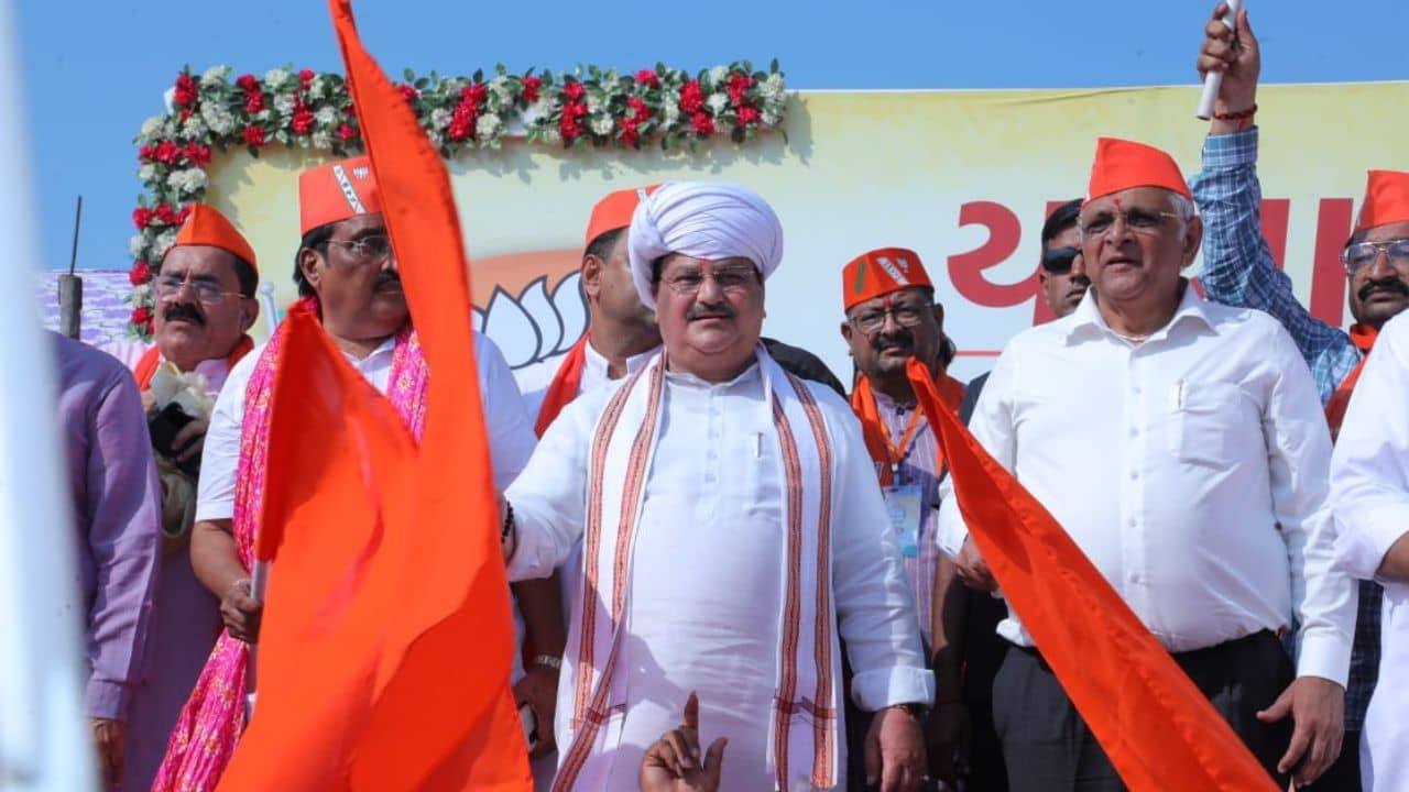 Gujarat Assembly Election 2022 : જેપી નડ્ડાએ દ્વારકાથી ગુજરાત ગૌરવ યાત્રાનો પ્રારંભ કરાવ્યો