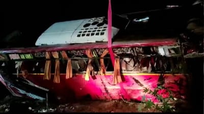 Kerala Accident: કેરળમાં અથડામણ બાદ બે બસ પલટી, 5 સ્કૂલના બાળકો સહિત 9નાં મોત, 38 ઘાયલ