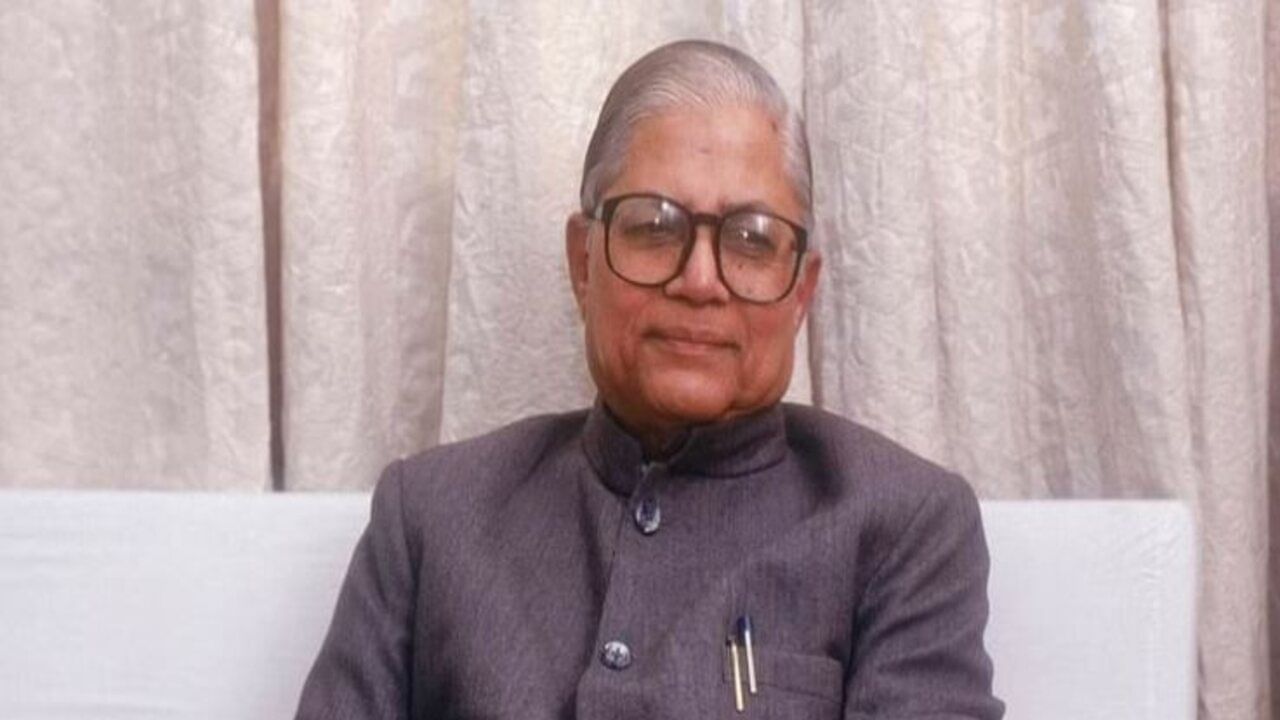 CM Madhavsinh solanki: ખામ થીયરી માટે જાણીતા બન્યા હતા માધવસિંહ સોલંકી, તેમના નેતૃત્વમાં કોંગ્રેસનો દબદબો હતો