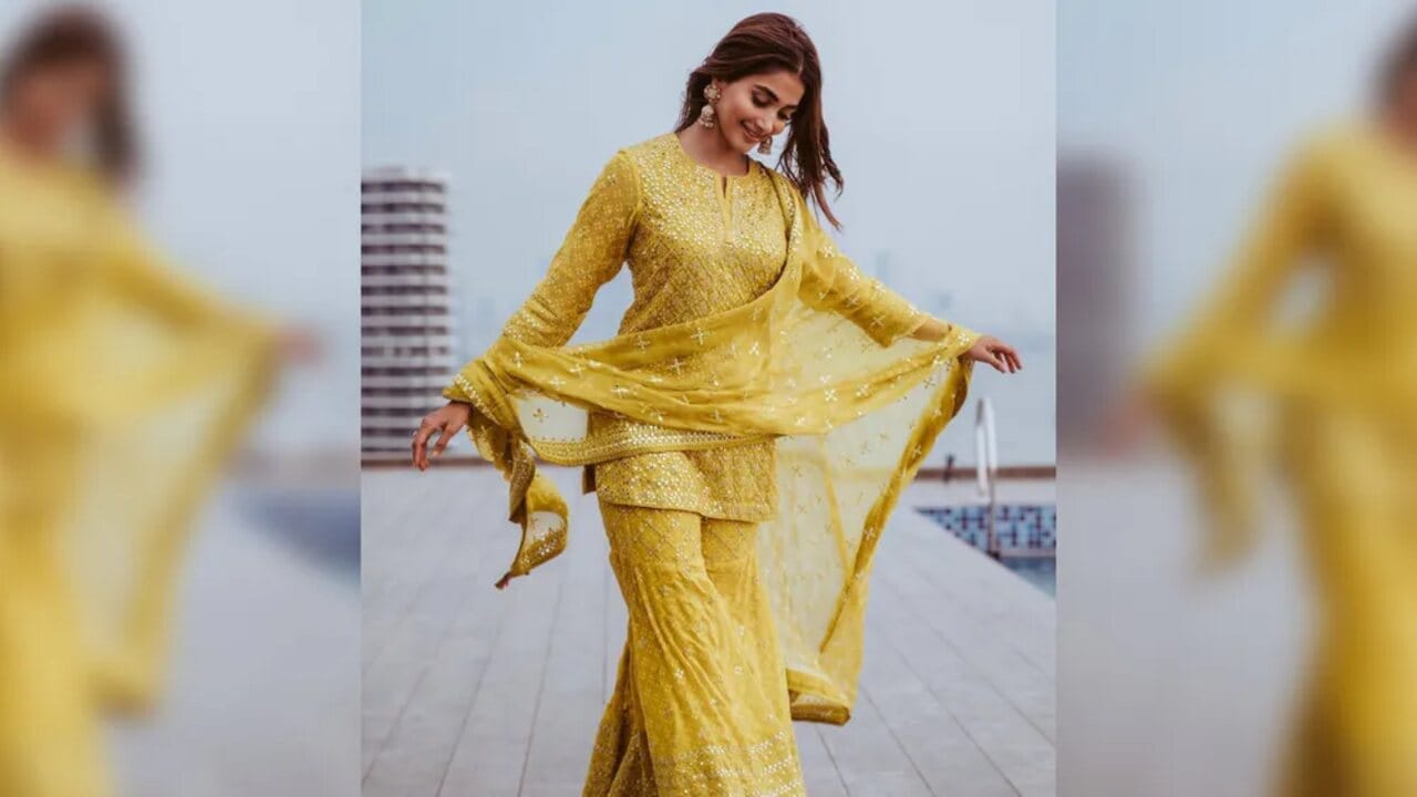 11 વર્ષની કરિયરમાં તમામ મોટા સ્ટાર્સ સાથે કામ કર્યા પછી પણ પૂજા હેગડે હજી સિંગલ છે. જો કે તેનું નામ ઘણા સ્ટાર્સ સાથે જોડાયેલું હતું.
