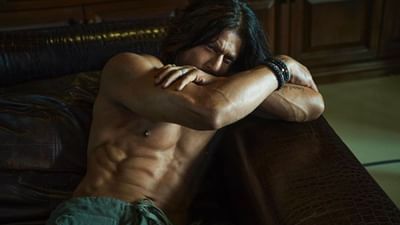 શાહરૂખ ખાને ફેન્સને આપી દિવાળી ગિફ્ટ, 'પઠાન'નું ધમાકેદાર ટીઝર થયું આઉટ