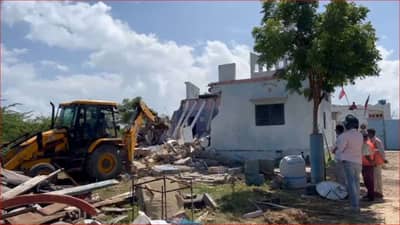 Dwarka: બેટ દ્વારકામાં મેગા ડિમોલેશન પહેલા પોલીસ સામે હતા અનેક પડકારો, વાંચો પોલીસના આ ગુપ્ત ઓપરેશનની રસપ્રદ વાતો