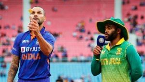 IND vs SA 1st ODI Playing XI : ભારતીય ટીમમાં 2 નવા ચહેરાનું ડેબ્યુ, જુઓ પ્લેઈંગ 11 
