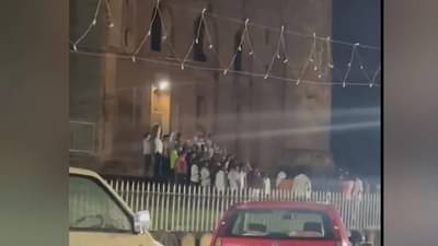 karnataka News: ઐતિહાસિક મદરેસામાં બળજબરીથી ઘુસ્યું ટોળું, જય શ્રી રામના નારા લગાવીને કરી પૂજા