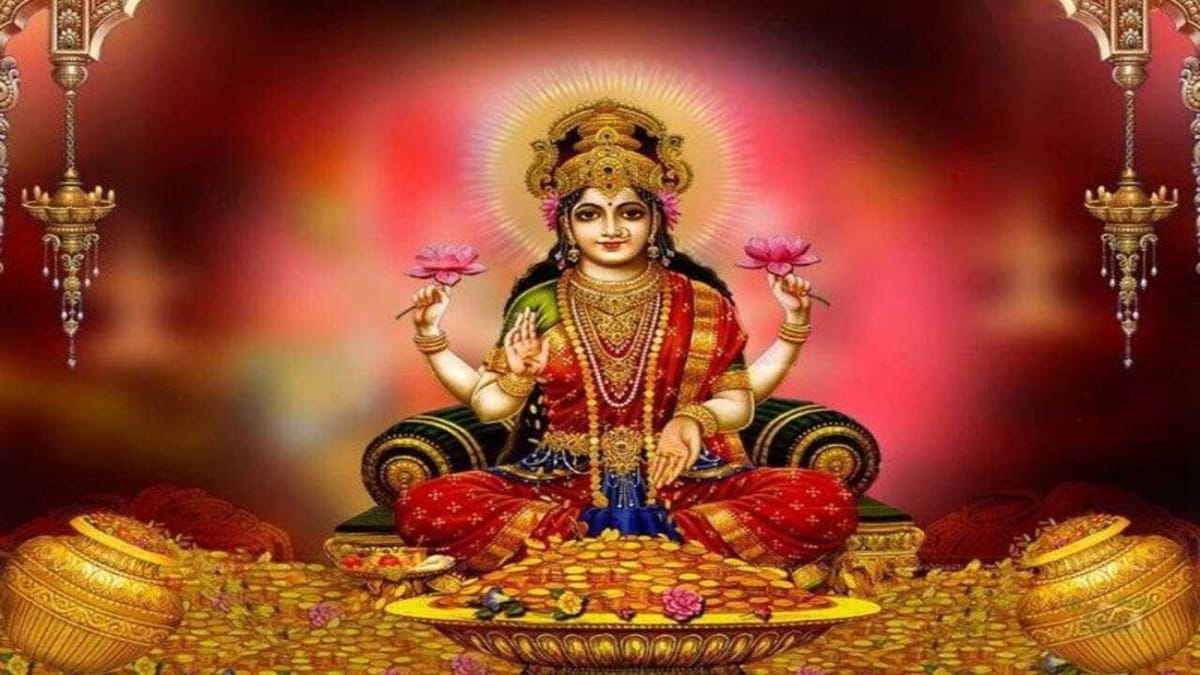 Dhanteras: ધનતેરસે શુભ મુહૂર્તમાં આ વિધિ સાથે કરો દક્ષિણાવર્તી શંખની પૂજા, મા લક્ષ્મી વરસાવશે કૃપા !