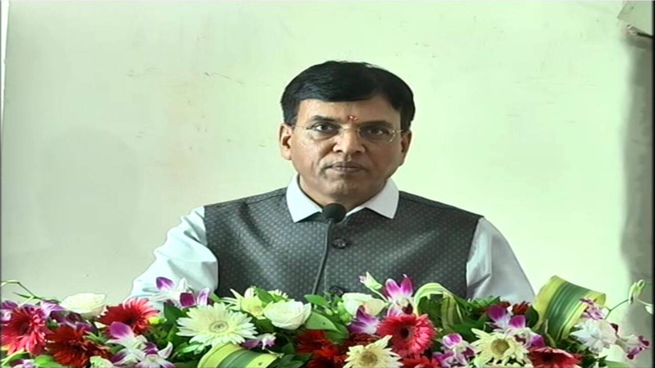 Ahmedabad : મોદી સરકારે ખાતરના ભાવમાં કોઈ વધારો નથી કર્યો : મનસુખ માંડવિયા