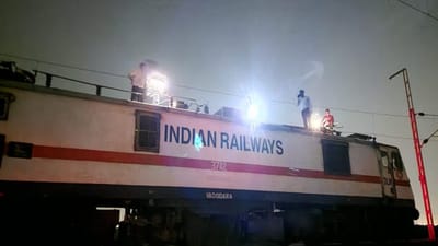 ભરૂચ - અંકલેશ્વર વચ્ચે રેલવેનો ઓવરહેડ કેબલ તૂટી પડતા રેલ વ્યવહાર ખોરવાયો, અઢી કલાકમાં 37 ટ્રેન પ્રભાવિત