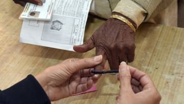 Gujarat Election 2022: ભાવનગર અને બોટાદમાં પોલીસ કર્મચારીઓેએ કર્યું પોસ્ટલ બેલેટથી મતદાન
