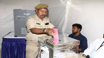 Gujarat Election 2022: બીજા તબક્કાના મતદાન માટે બે દિવસમાં 12081 કર્મચારીઓએ કર્યું બેલેટ પેપરથી મતદાન