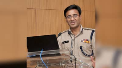 Successful Story : સુપર કોપ છે IPS અમિત લોઢા, પ્રથમ પ્રયત્નમાં ક્રેક કરી UPSC, હવે જીવન પર બની વેબ સિરીઝ