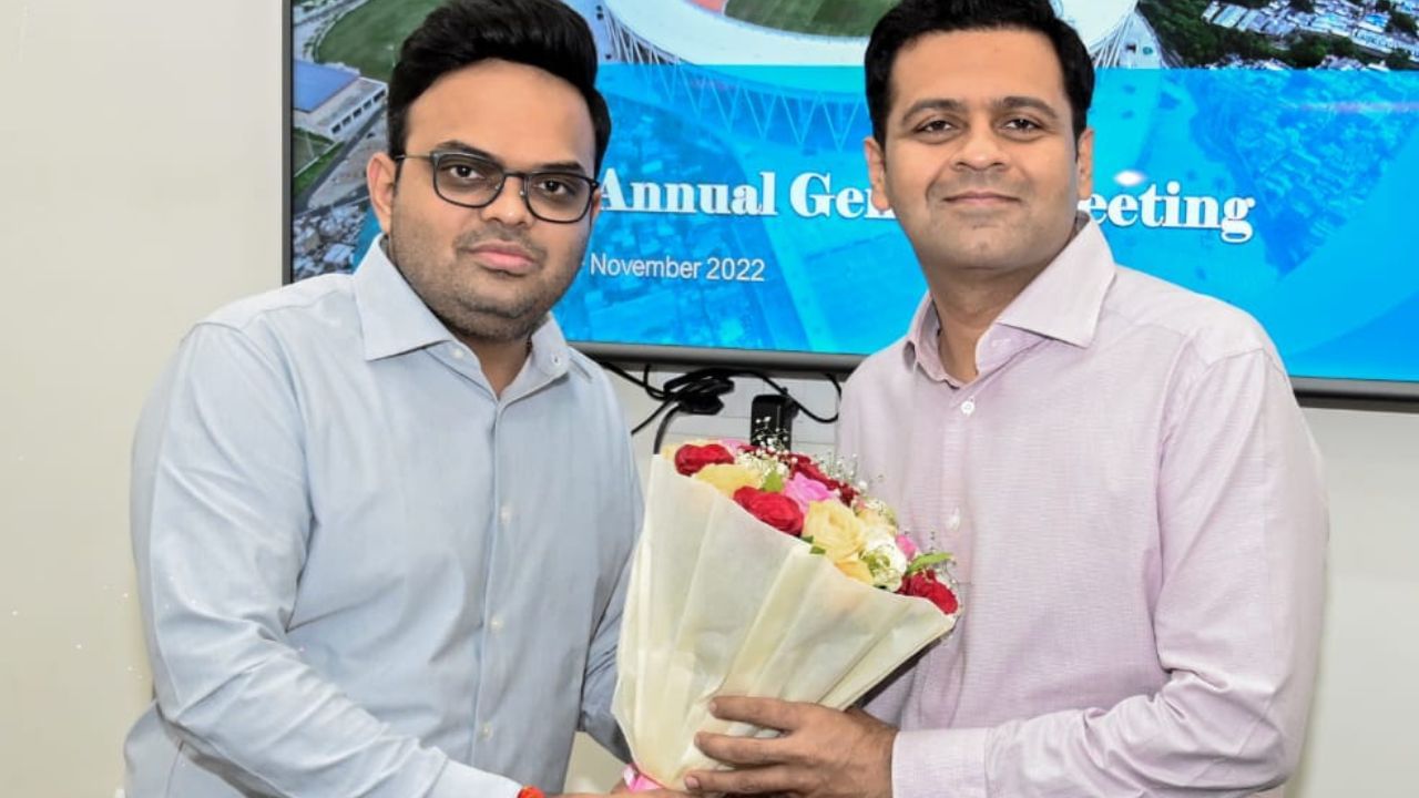 GCA ની 86મી વાર્ષિક સભામાં પ્રમુખની વરણી પર મહોર મારવામાં આવી છે. ધનરાજ નથવાણીની આવનારા 3 વર્ષ પ્રમુખપદ માટે બિનહરીફ વરણી કરાઈ છે. 2025 સુધી તેઓ પ્રમુખપદ પર બની રહેશે. 
