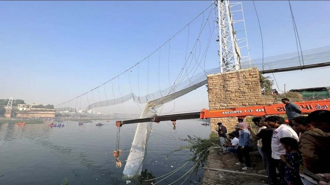 મોરબી બ્રિજ(Morbi Bridge) દુર્ઘટના અને ગંભીરાબ્રિજ(Gambhira Bridge) જેવી ઘટનાઓ બાદ