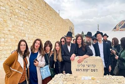 26-11 ની ઘટના સમયે 2 વર્ષનો મોશે આજે થઈ ગયો 16 વર્ષનો, આંખમાં આંસુ સાથે કહ્યુ મારી સાથે જે થયું તે કોઈની સાથે ન થવું જોઈએ